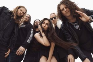 Rencontre avec Elize d&rsquo; Amaranthe