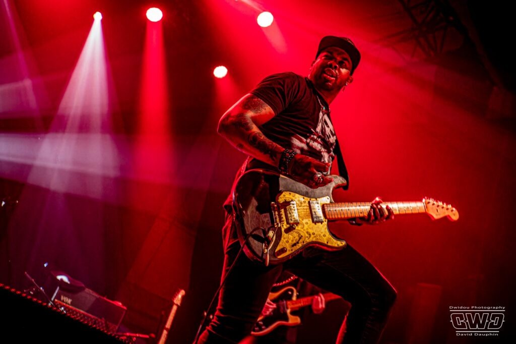 Ayron Jones à l'Elysée Montmartre