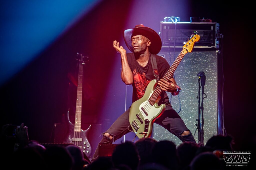 Ayron Jones à l'Elysée Montmartre