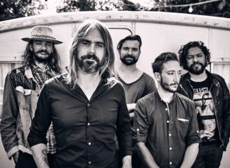 ELECTRIC PYRAMID : Interview avec Ol Beach