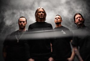 Alter Bridge : vidéo de Playing Aces