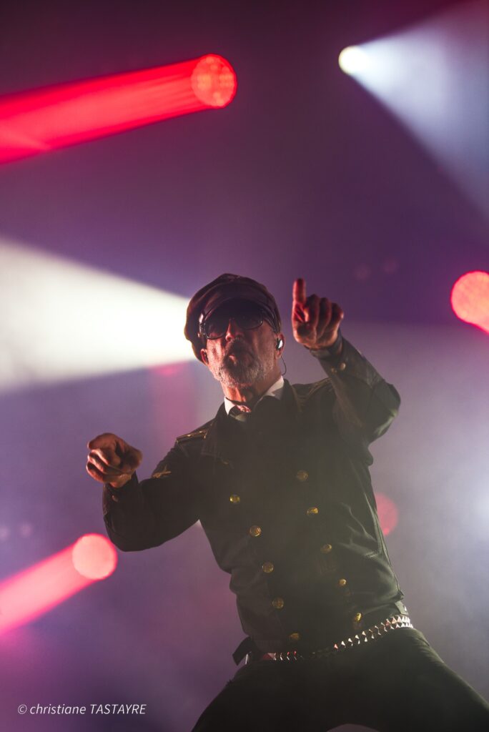 Eisbrecher Hellfest