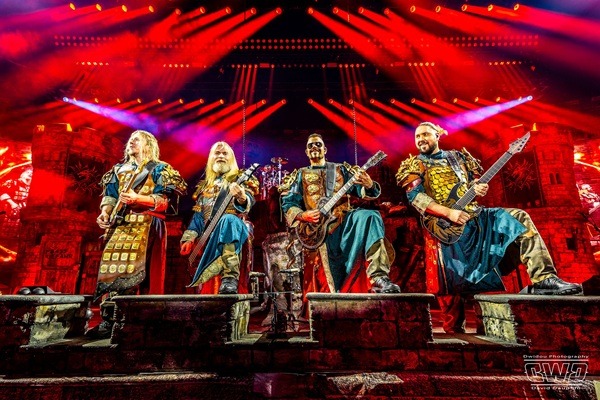 Sabaton et The Legendary Orchestra