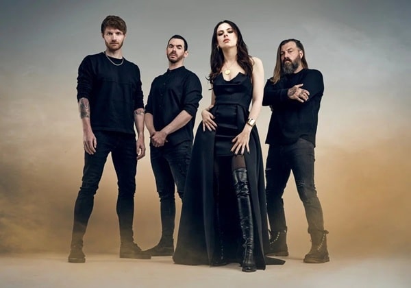 BEYOND THE BLACK : nouveau single Ravens