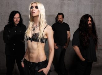 The Pretty Reckless : single Love Me