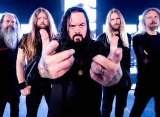 EVERGREY : single « The World Is On Fire »