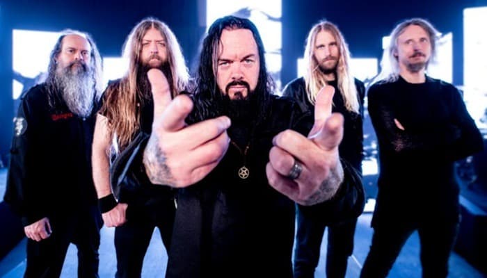 EVERGREY : single « The World Is On Fire »