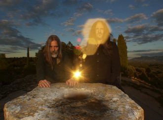 TodoMal : clip de Humanised Gods
