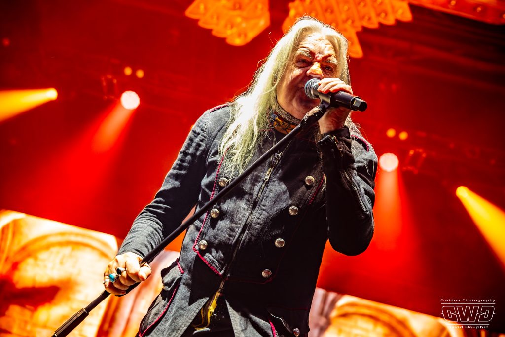 SAXON Live Zénith Paris 2026