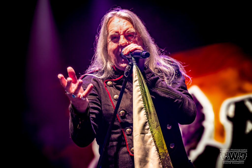 SAXON Live Zénith Paris 2026