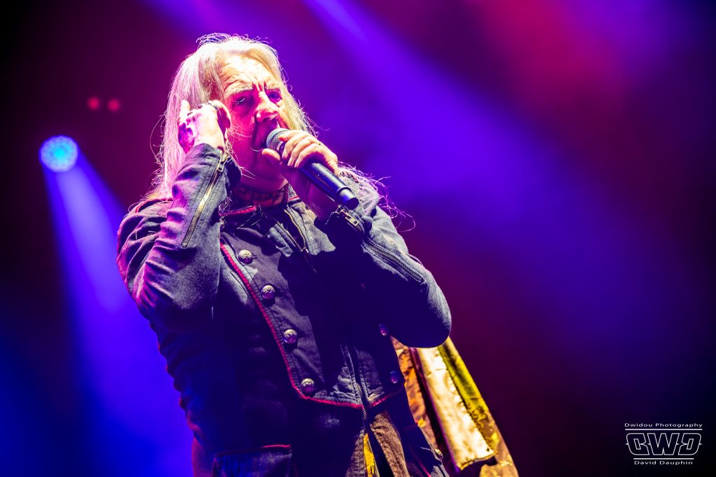 SAXON Live Zénith Paris 2026