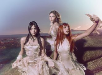 The Warning : lyric vidéo Everything’s Falling