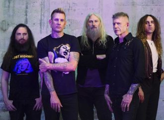 Mastodon : Clip de Snakes For Dinner