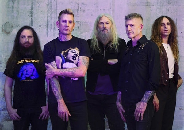 Mastodon : Clip de Snakes For Dinner