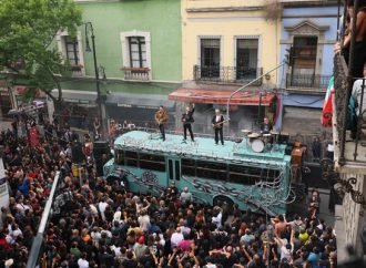 U2 : Clip de Street Of Dreams