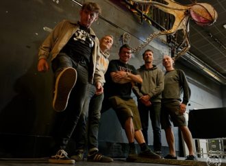 BURNING HEADS : clip de SOS 2
