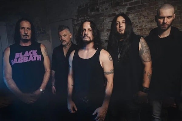 Silvertomb