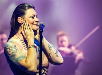 Floor Jansen : Everything Is Moving On