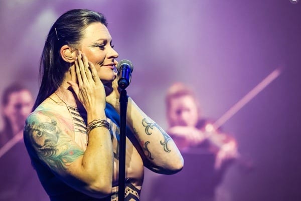Floor Jansen : Everything Is Moving On